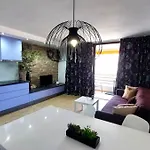 Апартаменти Sea Views - Pool - Location - Free Parking *