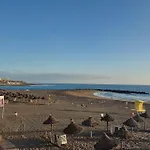 Апартаменти Sea Views - Pool - Location - Free Parking