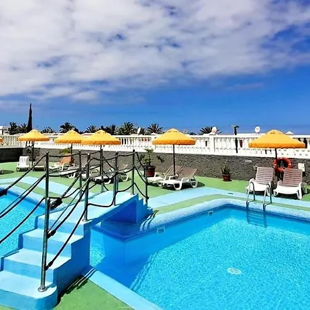 Sea Views - Pool - Location - Free Parking Apartamento