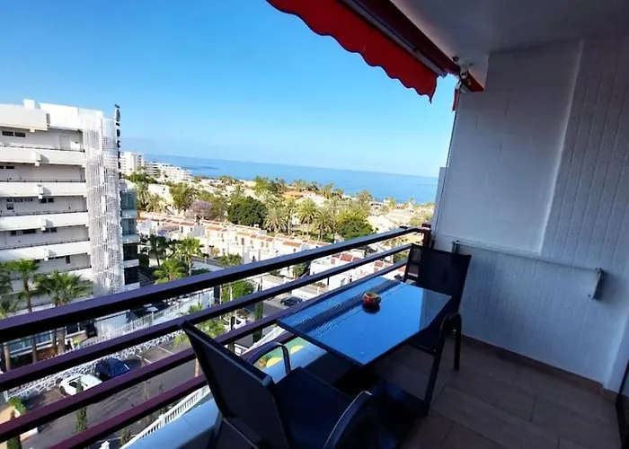 Sea Views - Pool - Location - Free Parking *